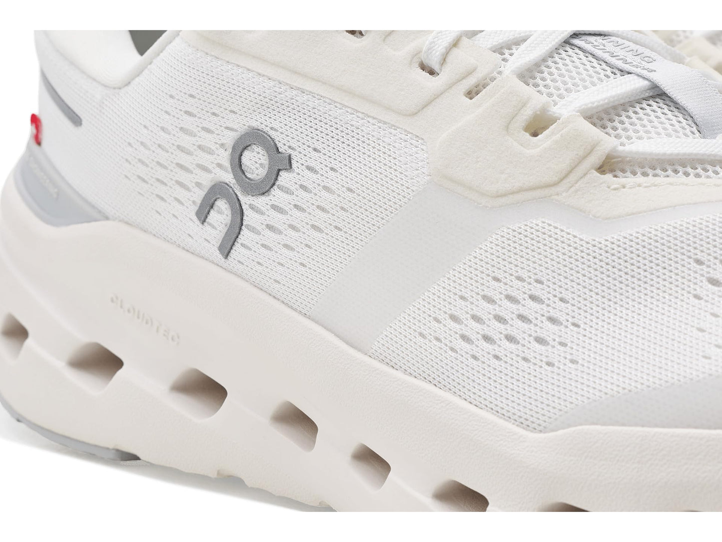 On Mens Cloudrunner 3, White/Glacier 10 Medium