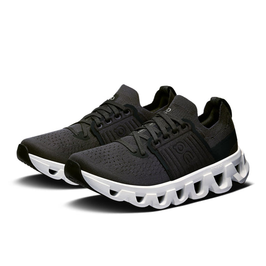 On Womens, Cloudswift 4 Black/White 10 Medium